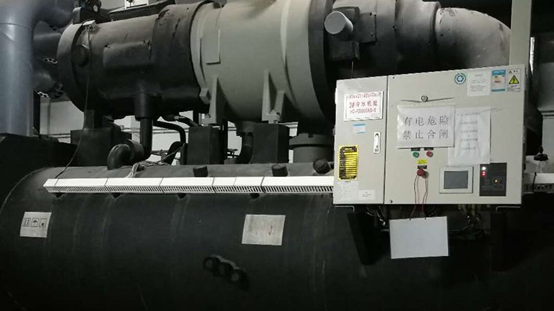 大型冷水机螺杆离心选型：关键指标与场景解析**